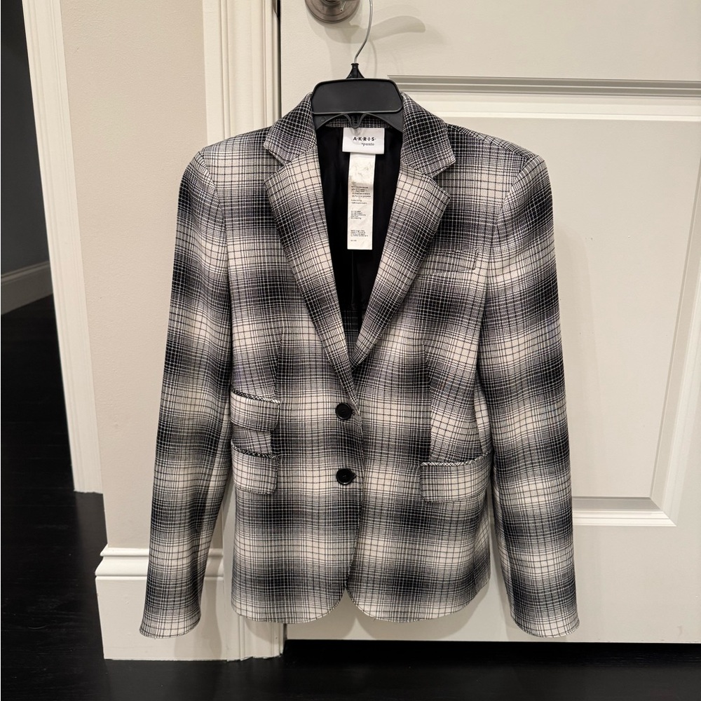 Akris Punto Blazer women size 4
